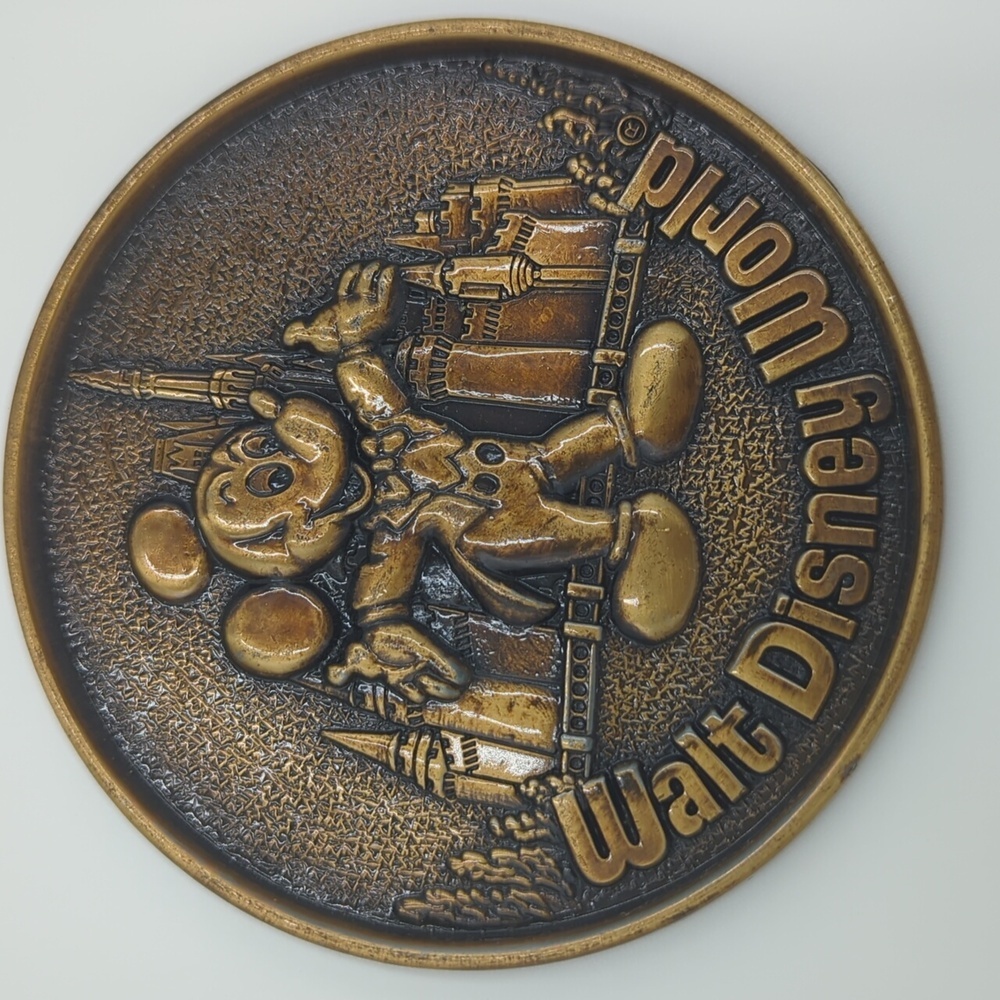 Mickey Mouse Walt Disney World Brass Metal Coasters pack of 4 Round Metal - Picture 2 of 6